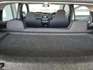 Renault Kwid 1.0 Climber manual - Image 15