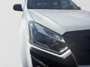 Isuzu D-Max 250 double cab X-Rider auto - Image 11