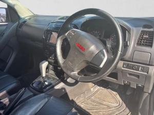 Isuzu D-Max 250 double cab X-Rider auto - Image 14