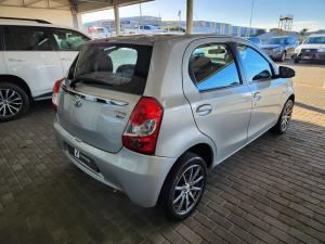 Toyota Etios hatch 1.5 Sprint - Image 2