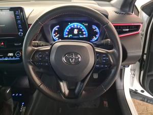 Toyota Corolla Cross 1.8 Hybrid GR-Sport - Image 8