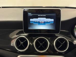 Mercedes-Benz CLA CLA220d - Image 11