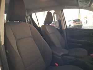 Toyota Hilux 2.8GD-6 double cab SRX - Image 13