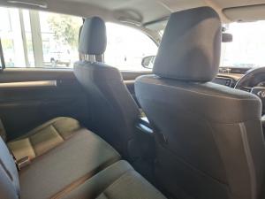 Toyota Hilux 2.4GD-6 double cab 4x4 Raider auto - Image 13