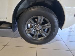 Toyota Hilux 2.4GD-6 double cab 4x4 Raider auto - Image 15