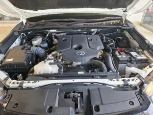 Toyota Hilux 2.8GD-6 48V double cab Raider - Image 16
