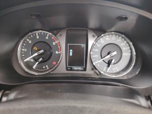 Toyota Hilux 2.4GD-6 single cab Raider manual - Image 11