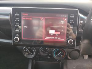 Toyota Hilux 2.4GD-6 single cab Raider manual - Image 13