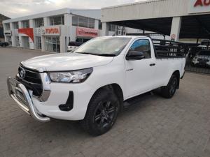 Toyota Hilux 2.4GD-6 single cab Raider manual - Image 17