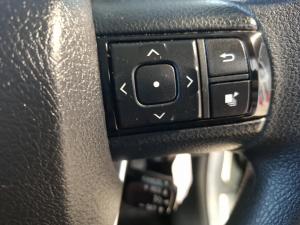 Toyota Hilux 2.4GD-6 Xtra cab Raider manual - Image 10