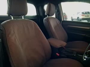 Toyota Hilux 2.8GD-6 Xtra cab 4x4 Legend auto - Image 13