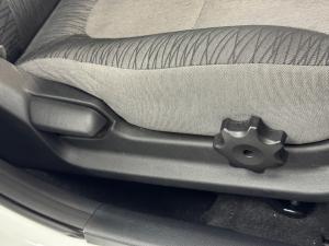 Kia Pegas 1.4 LX auto - Image 16