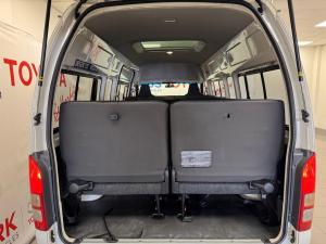 Toyota Hiace 2.5D-4D Ses-fikile 16-seater - Image 18