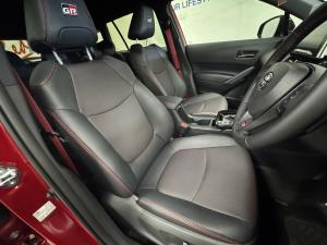 Toyota Corolla Cross 1.8 GR-Sport - Image 15