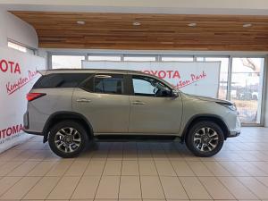 Toyota Fortuner 2.4GD-6 auto - Image 3