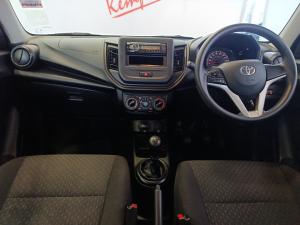 Toyota Vitz 1.0 - Image 6