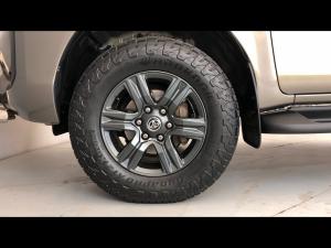 Toyota Hilux 2.4GD-6 double cab Raider manual - Image 18