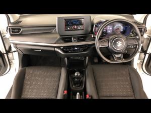 Suzuki Swift 1.2 GL - Image 6