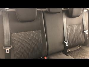 Suzuki Swift 1.2 GL - Image 11