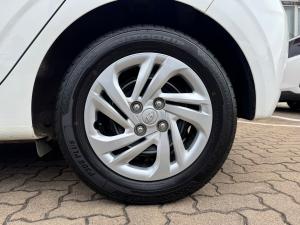 Hyundai Grand i10 1.0 Motion hatch manual - Image 18