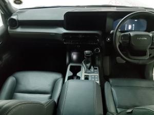 Toyota Land Cruiser Prado 2.8GD VX-R - Image 6