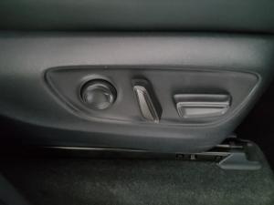 Toyota Land Cruiser Prado 2.8GD VX-R - Image 18