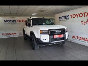 Toyota Land Cruiser Prado 2.8GD VX-R - Image 1
