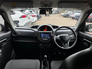 Suzuki S-Presso 1.0 GL+ manual - Image 6