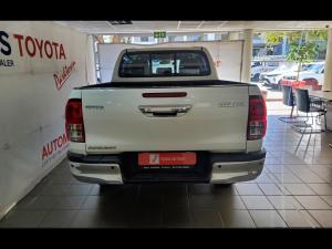 Toyota Hilux 2.4GD-6 double cab Raider manual - Image 5