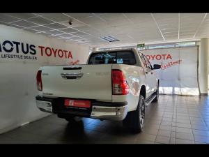 Toyota Hilux 2.4GD-6 double cab Raider manual - Image 2
