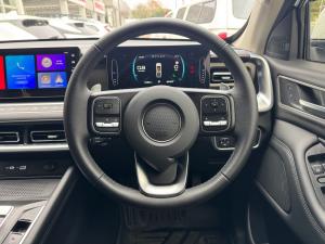 GWM P300 2.4T double cab LT 4x4 - Image 8