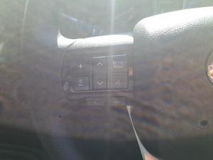 Toyota Hilux 2.4GD-6 double cab Raider manual - Image 9