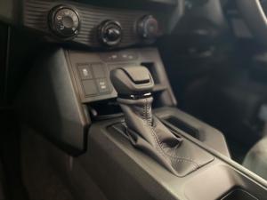 Toyota Hilux 2.8 GD-6 RB SRX automaticD/C - Image 12