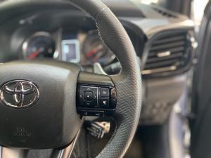 Toyota Hilux 2.8 GD-6 GR-S 4X4 automaticD/C - Image 10