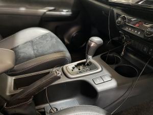 Toyota Hilux 2.8 GD-6 GR-S 4X4 automaticD/C - Image 13