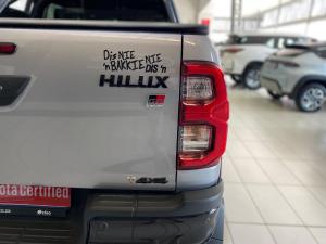 Toyota Hilux 2.8 GD-6 GR-S 4X4 automaticD/C - Image 9