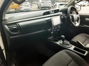 Toyota Hilux 2.4 GD-6 RB Raider automaticE/CAB - Image 7