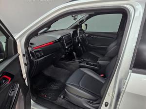 Isuzu D-MAX 1.9 Ddi HR X-RIDER automatic D/C - Image 7