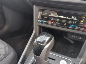 Volkswagen Polo 1.0 TSI R-LINE DSG - Image 17