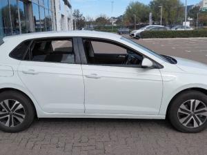 Volkswagen Polo 1.0 TSI Life DSG - Image 20