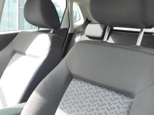 Volkswagen Polo Vivo 1.4 Life - Image 12