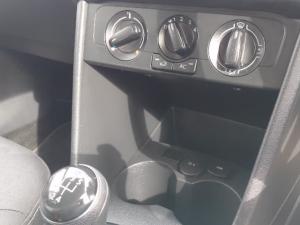 Volkswagen Polo Vivo 1.4 Life - Image 19