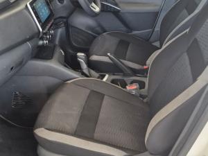 Nissan Magnite 1.0T Acenta CVT - Image 7
