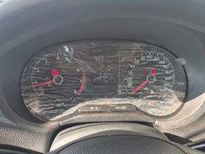 Volkswagen Polo Vivo 1.4 Comfortline - Image 13