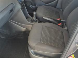 Volkswagen Polo Vivo 1.4 - Image 7