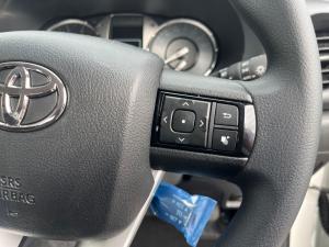 Toyota Hilux 2.4 GD-6 RB RaiderE/CAB - Image 10