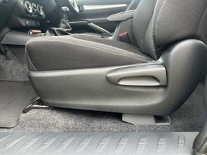 Toyota Hilux 2.4 GD-6 RB RaiderE/CAB - Image 19