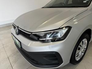 Volkswagen Polo 1.6 - Image 11
