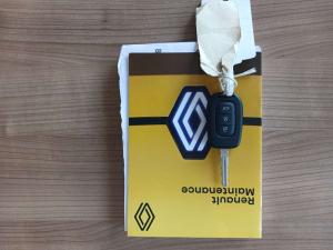Renault Triber 1.0 Evolution - Image 14