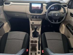 Renault Triber 1.0 Evolution - Image 7